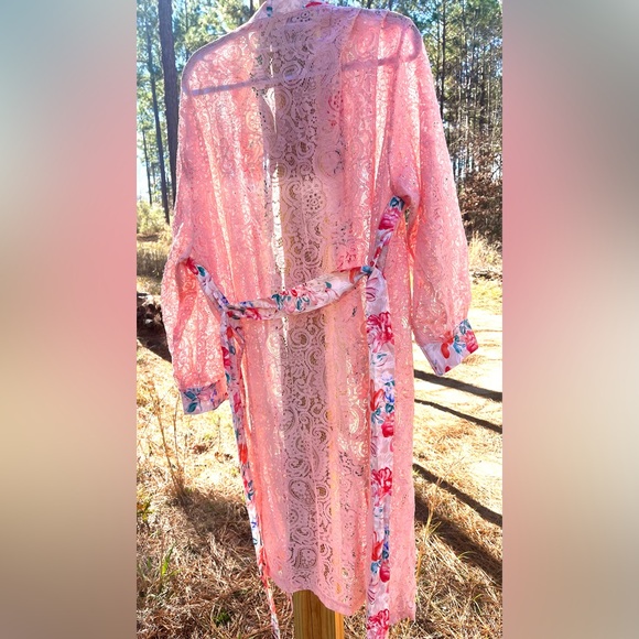 POL Pink Lace Kimono Robe with Floral Trim Intimate Sleepwear - Picture 4 of 5